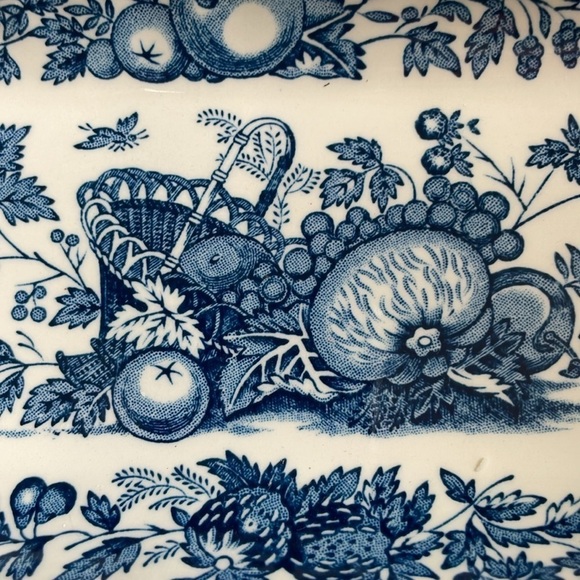 Vintage Mason's Patent Ironstone Blue and White "Fruit Basket" Small Tray - Picture 3 of 12
